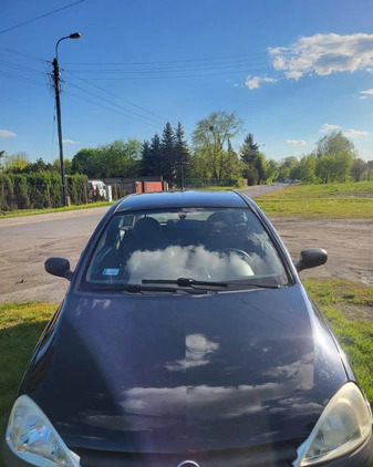 Opel Corsa cena 2800 przebieg: 200000, rok produkcji 2001 z Poznań małe 37